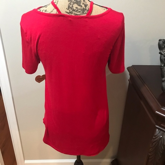 🌷WEST COAST LOVE Top - Picture 6 of 7